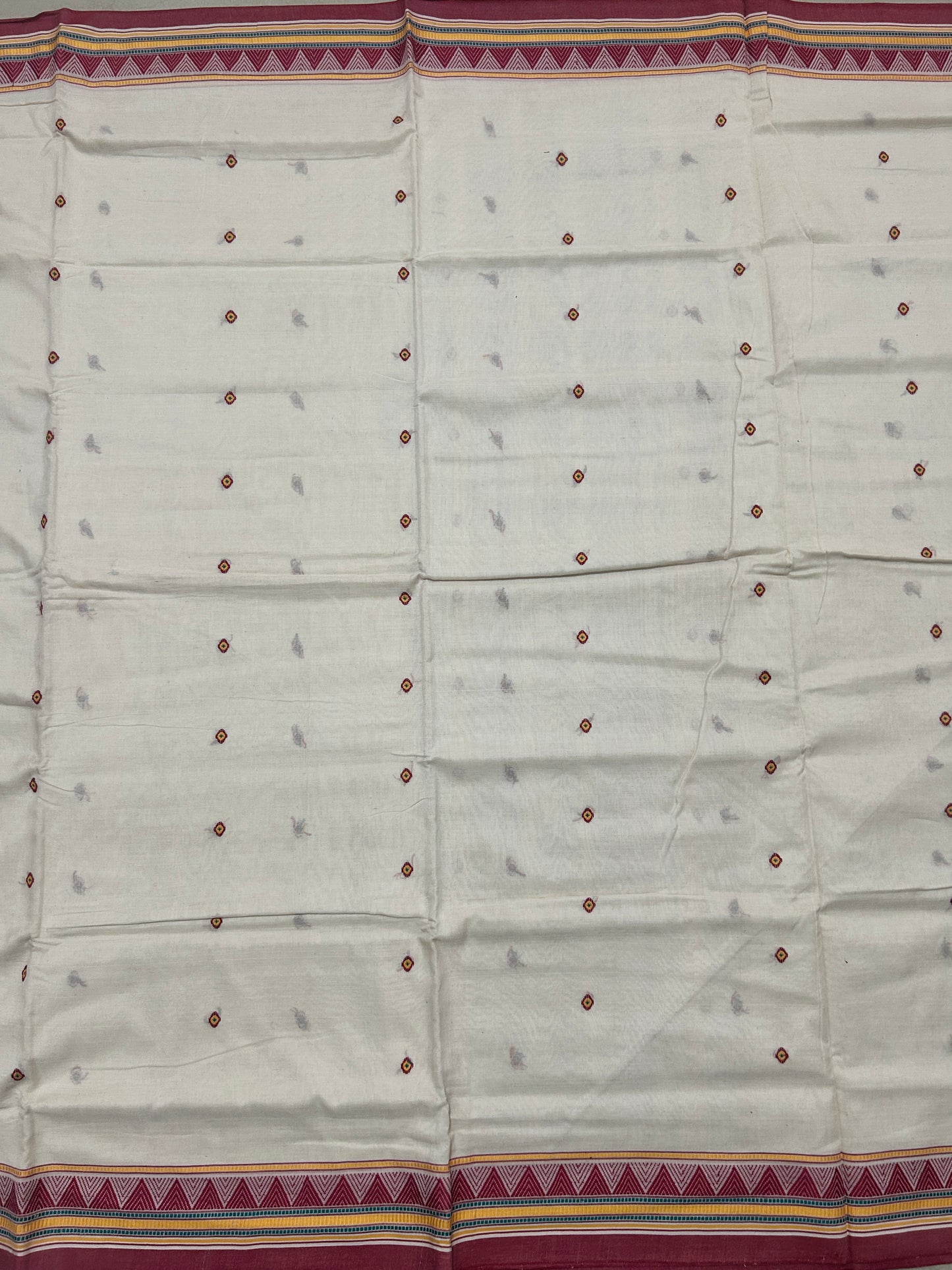 Odisha Handloom Dongria White Cotton Saree
