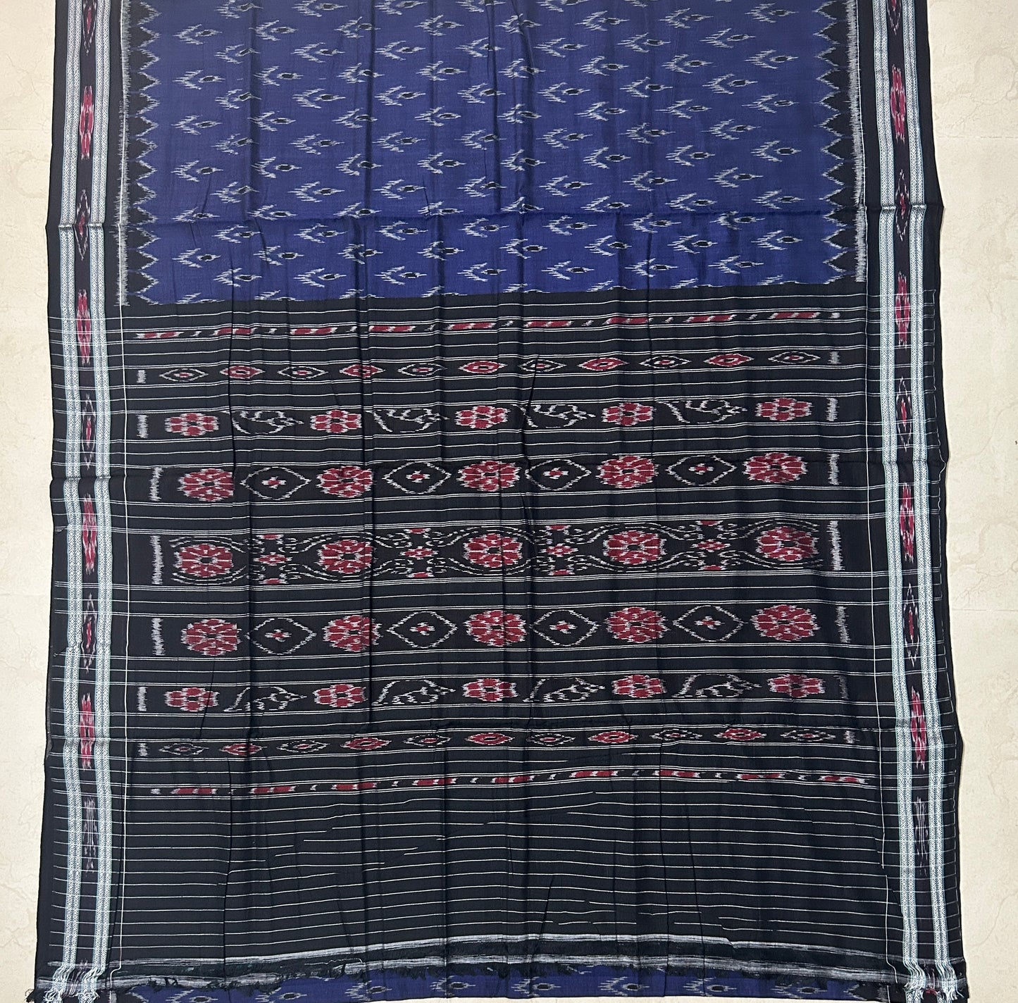 Nuapatana Ikat cotton Saree without Blouse Piece from Odisha Handloom