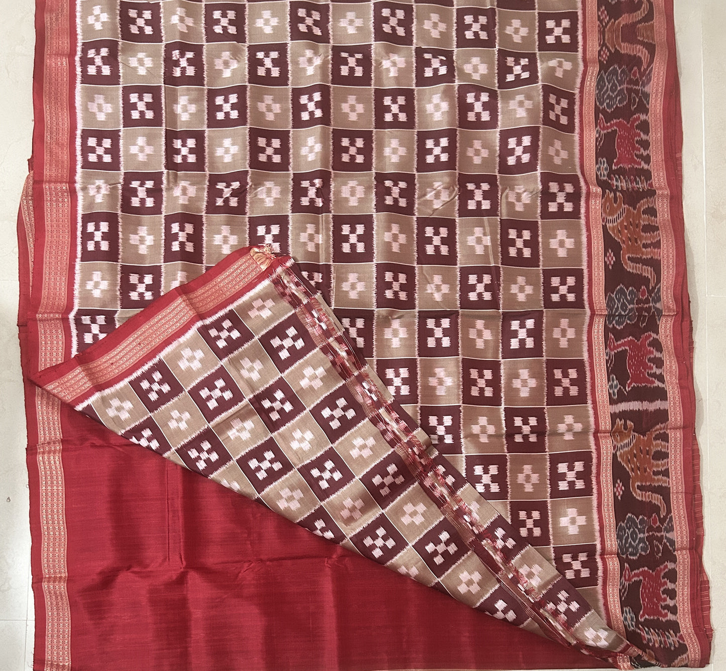Odisha Handloom Silk Hiran & Tiger Pattern handwoven Saree