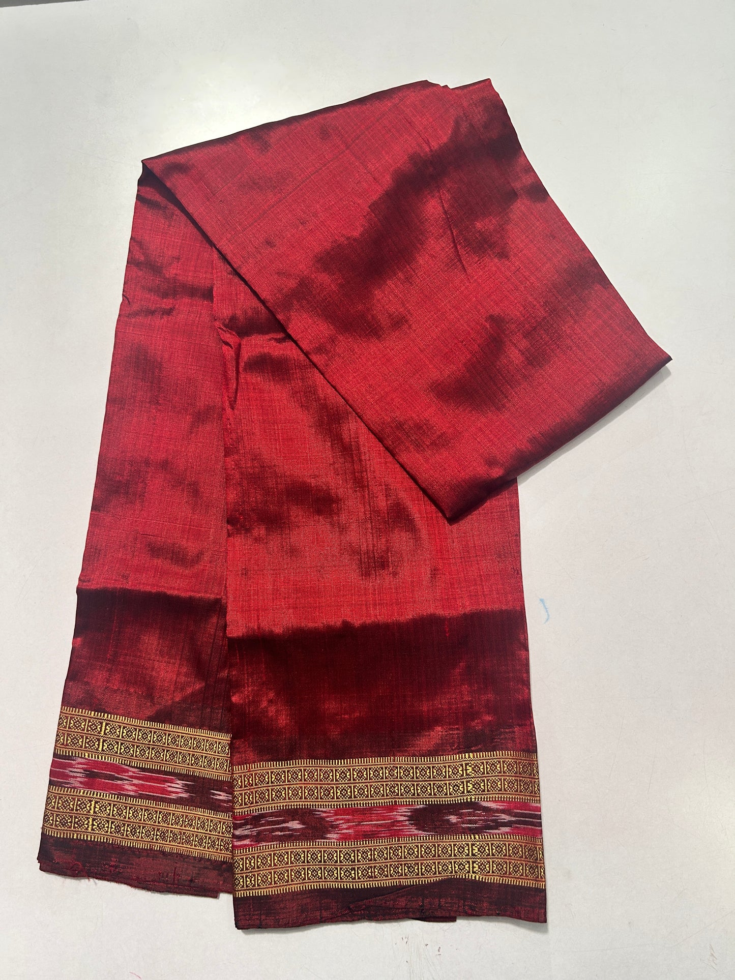 Buy Khandua Ikat Nuapatna Pure Silk Handloom Blouse Fabric Piece