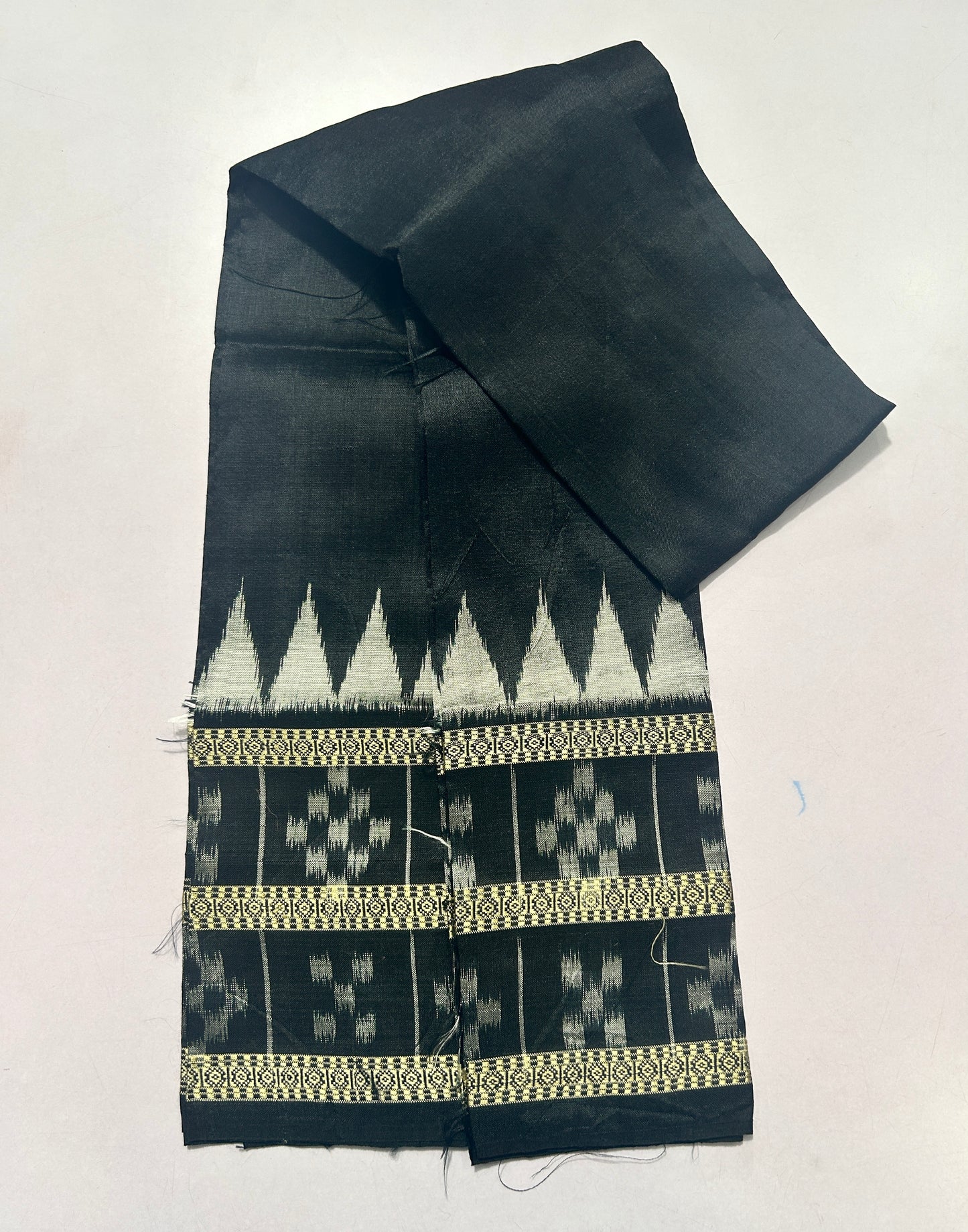 Odisha Handloom Sambalpuri bandha Pure Silk Blouse Piece