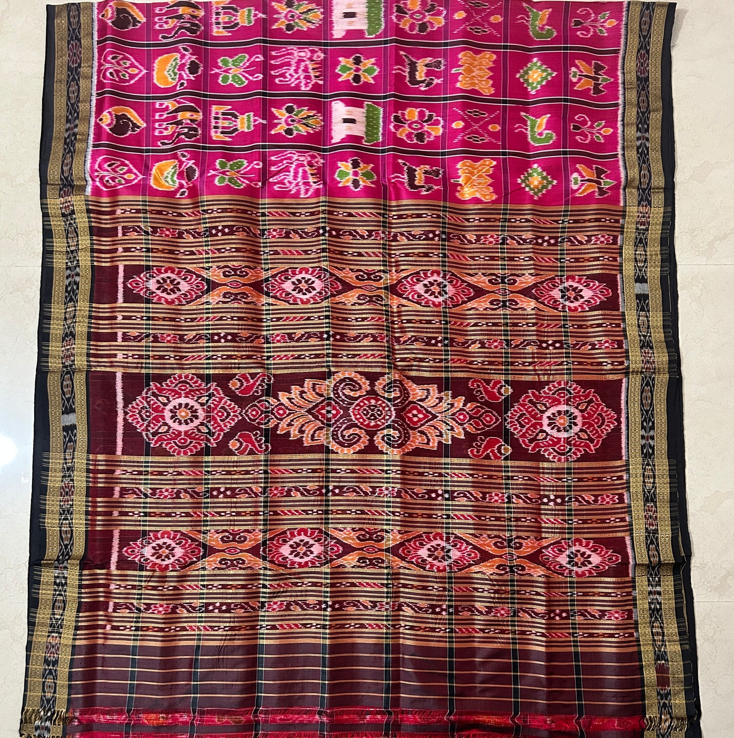Odisha Handloom Nabakothi Pure Silk Nuapatna Pata Saree for Women at wedding