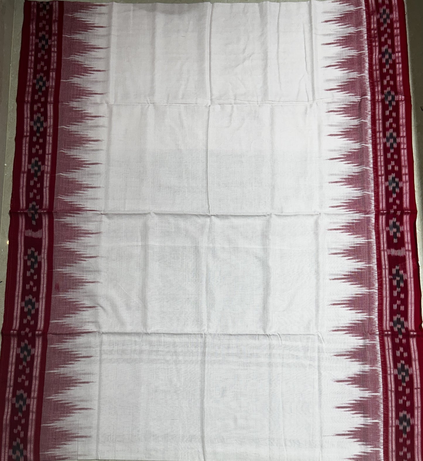 Odisha Handloom Pure Cotton Maniabandha Plain Body Pasapalli Border Saree