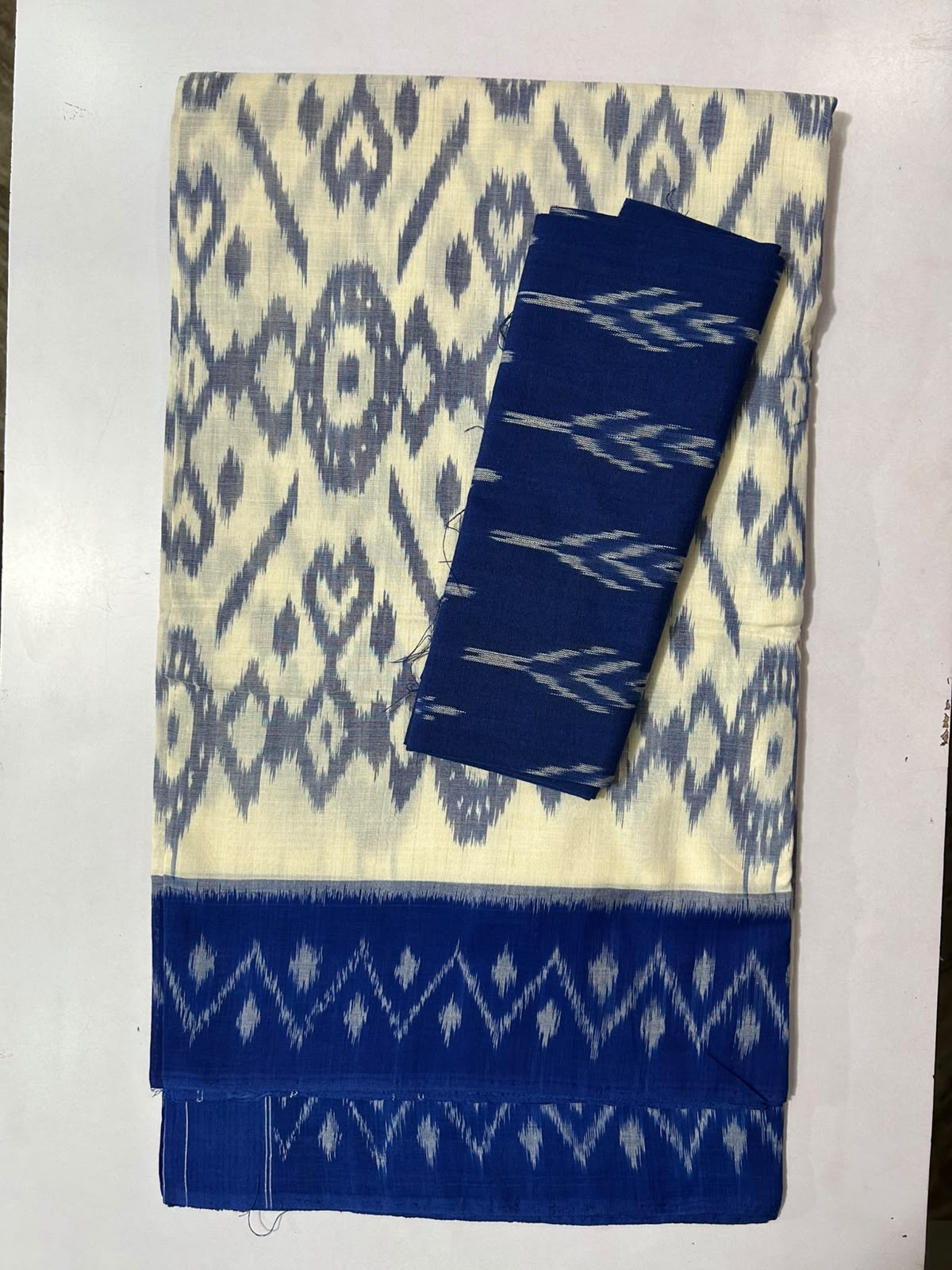 Maniabandha Cotton Bandha Saree Made by Odisha handloom Collection for Puja Shopping