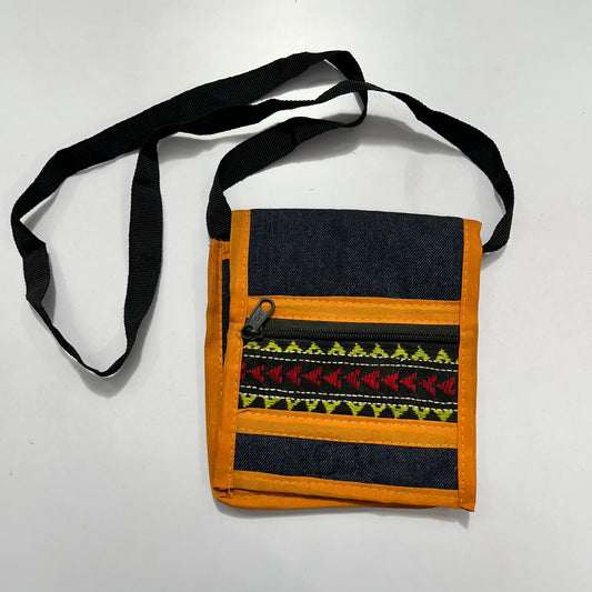 Odisha handicraft handmade applique hand bag from Pipili