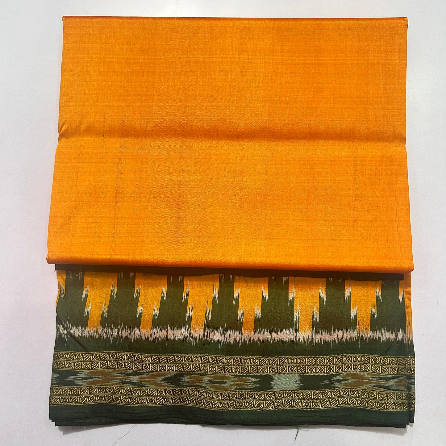 Odisha handloom Lightweight, soft pocket friendly stunning Khandua silk nuapatna saree