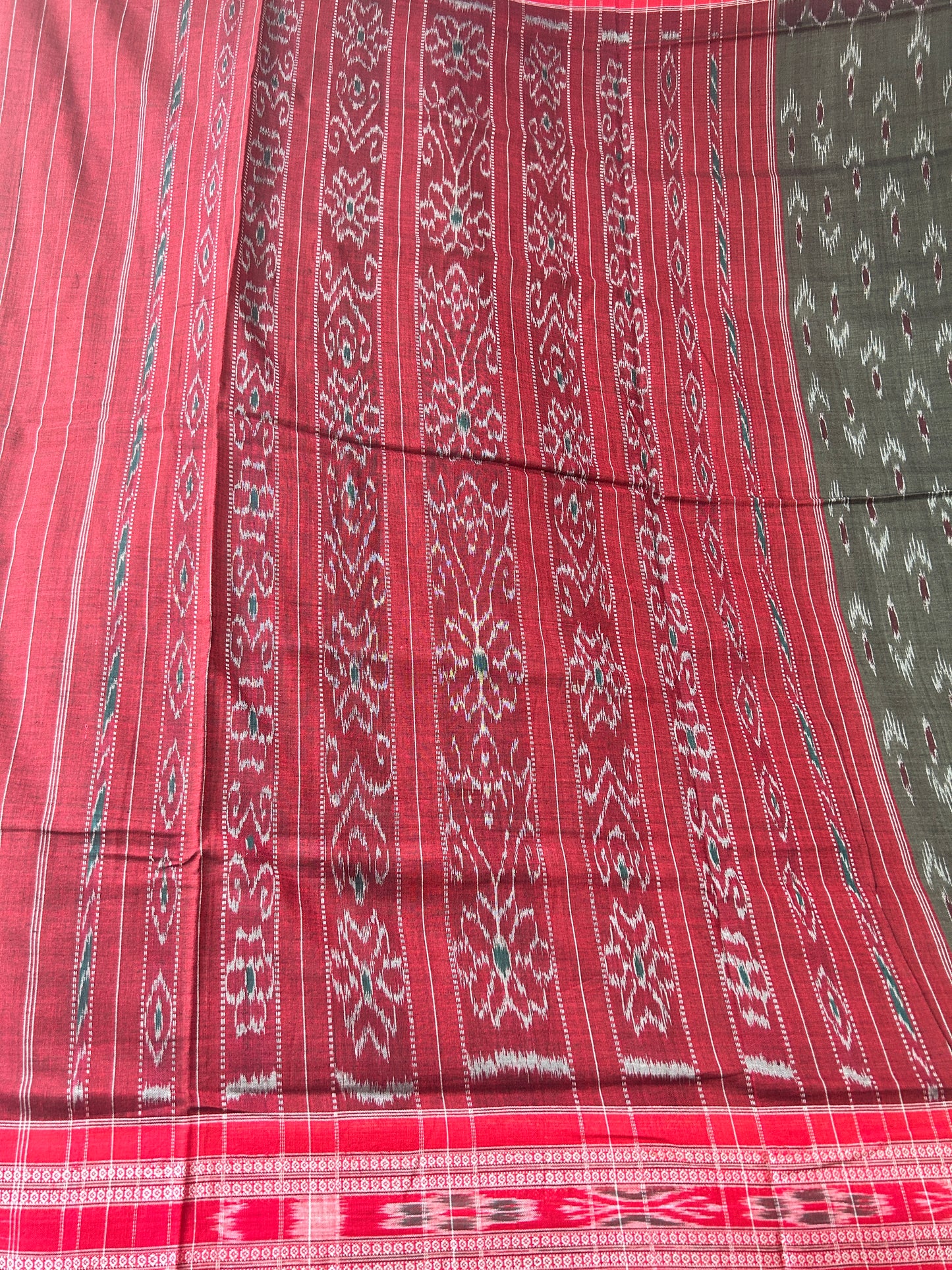 Pure Cotton Maniabandha Bandha Ikkat Saree design from best weavers: Odisha Handloom