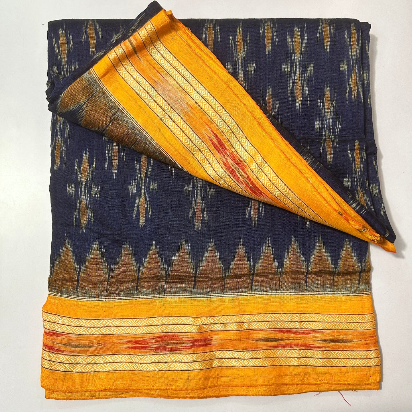 Shop Pure Cotton Nuapatna Odisha Handloom Saree from weavers at discounted prices