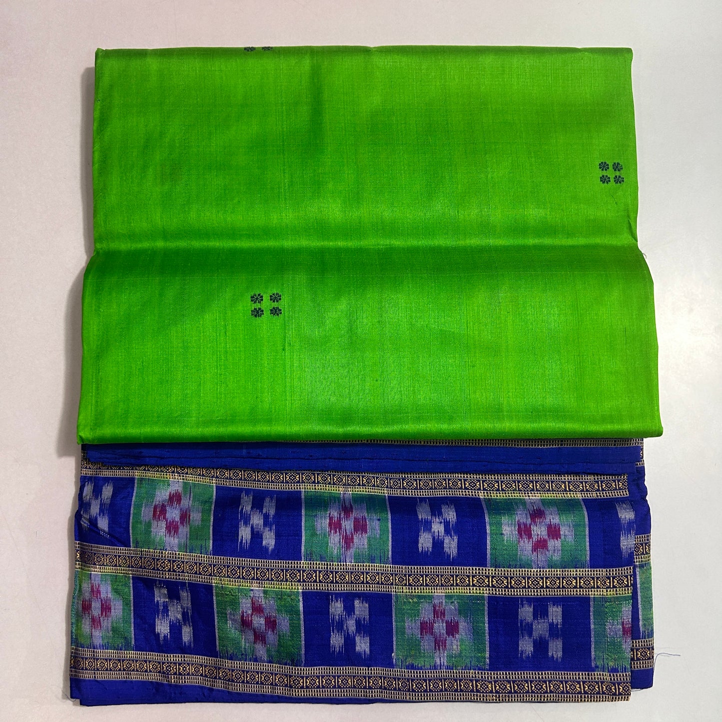 Nuapatna Pure Mulberry Silk Ikat design Saree from Odisha handloom weavers