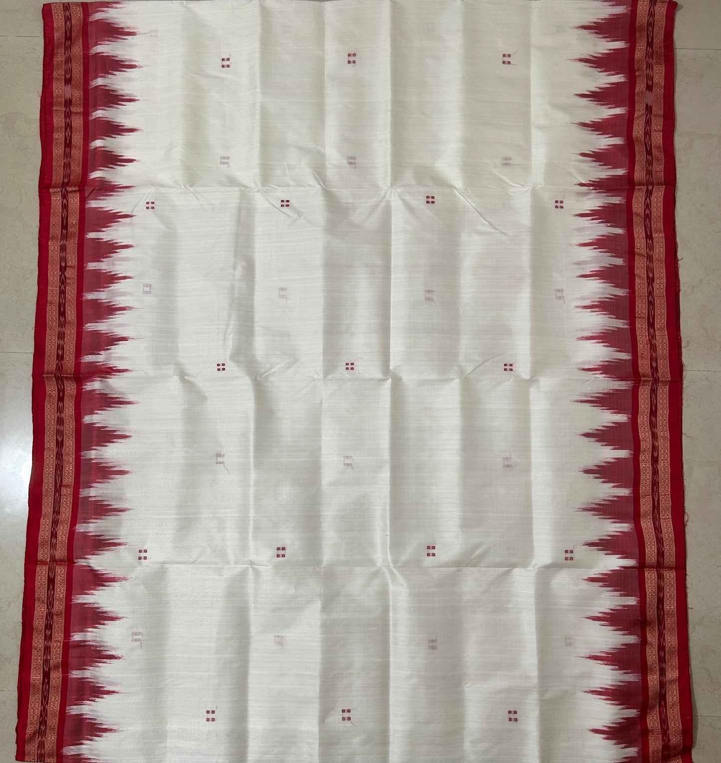 Odisha Ikat Silk Saree made of mullberry Pure thread from Nuapatna Khandua handloom for Temple