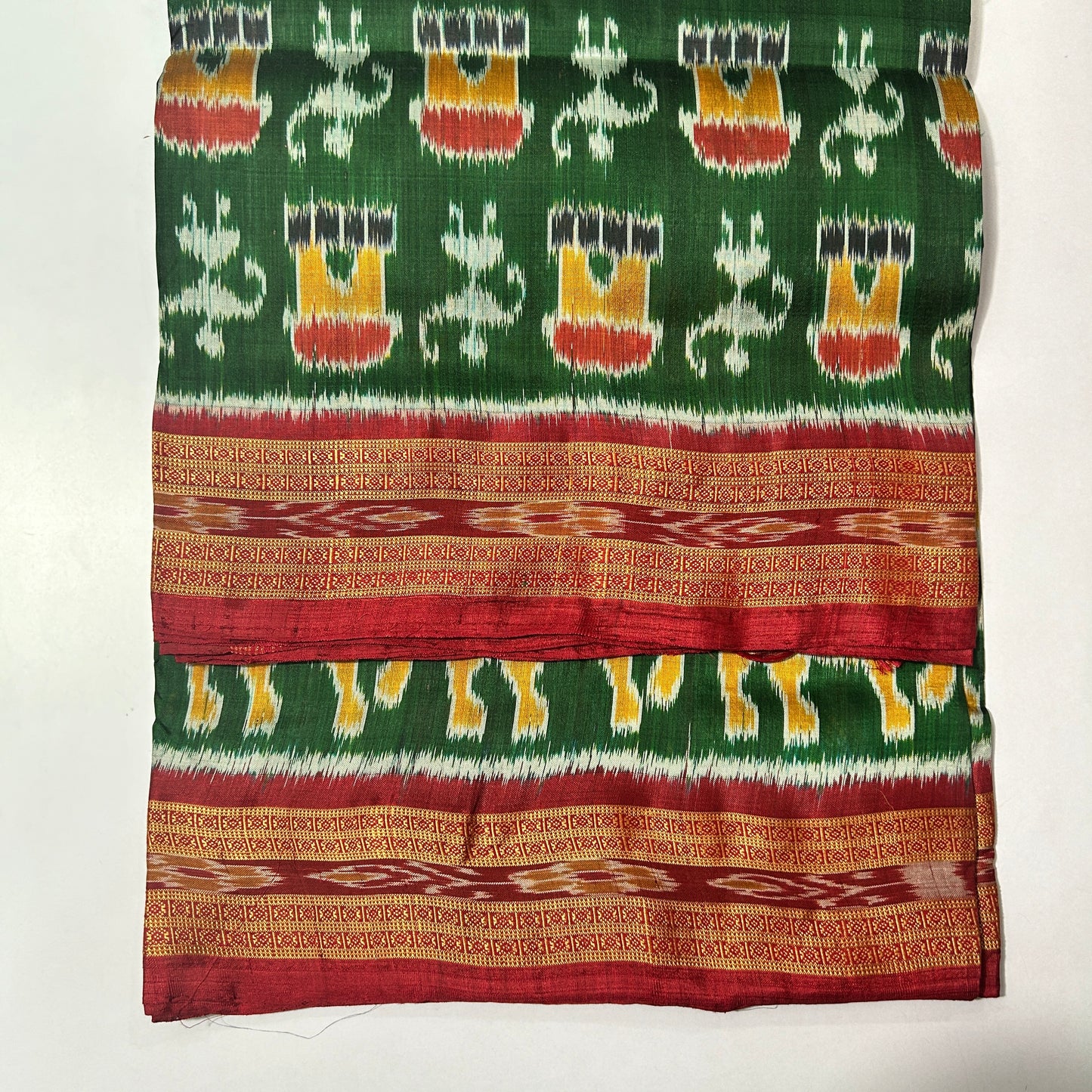 Buy Nuapatna Khandua Silk Saree | Odisha Handloom Pure bandha Design Pata Sari