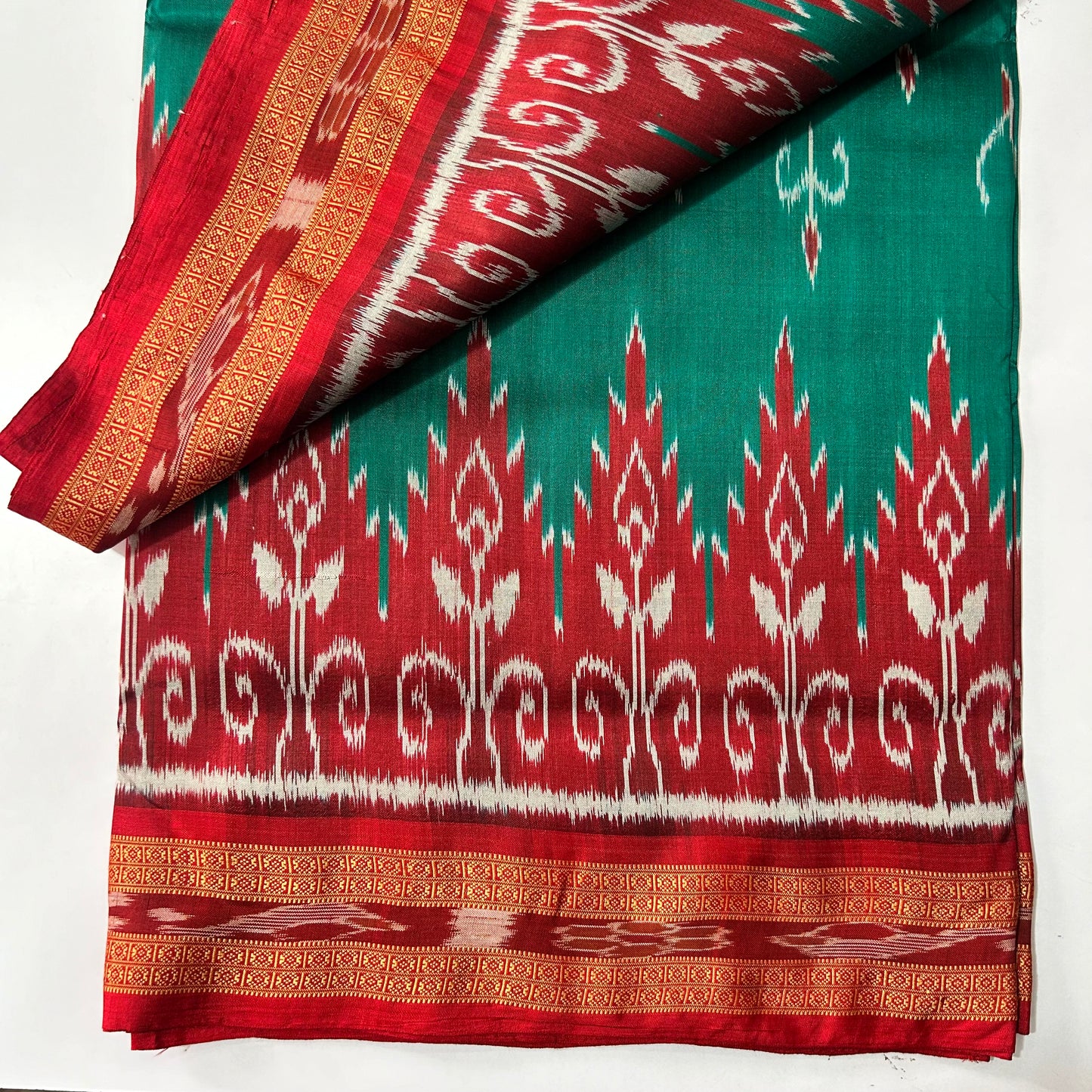 Odisha Handloom Nuapatna Silk Khandua Pata Saree for Odissi Dancers