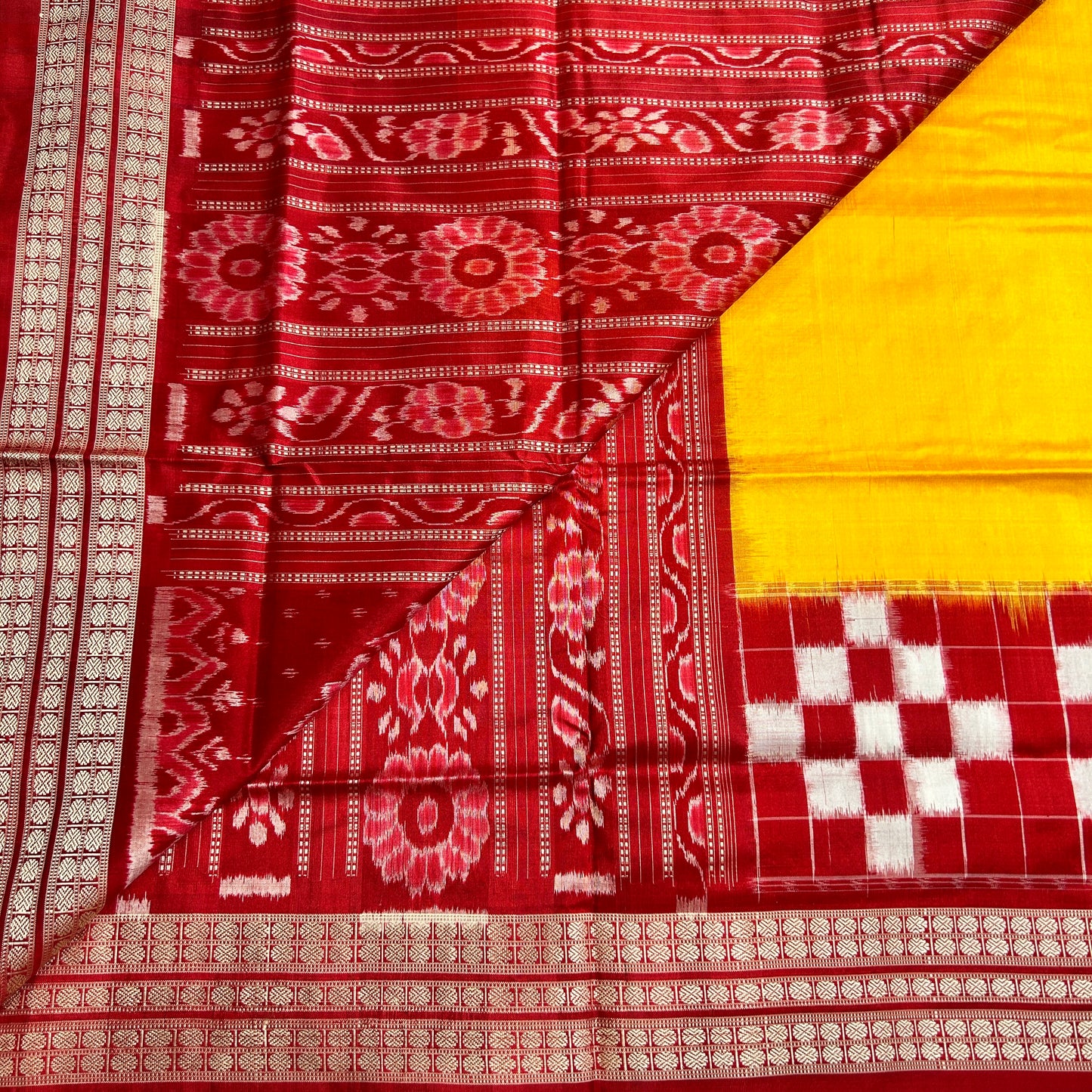 Odisha Handloom Pure Silk Sambalpuri Pasapalli Design Ikat Saree for Women