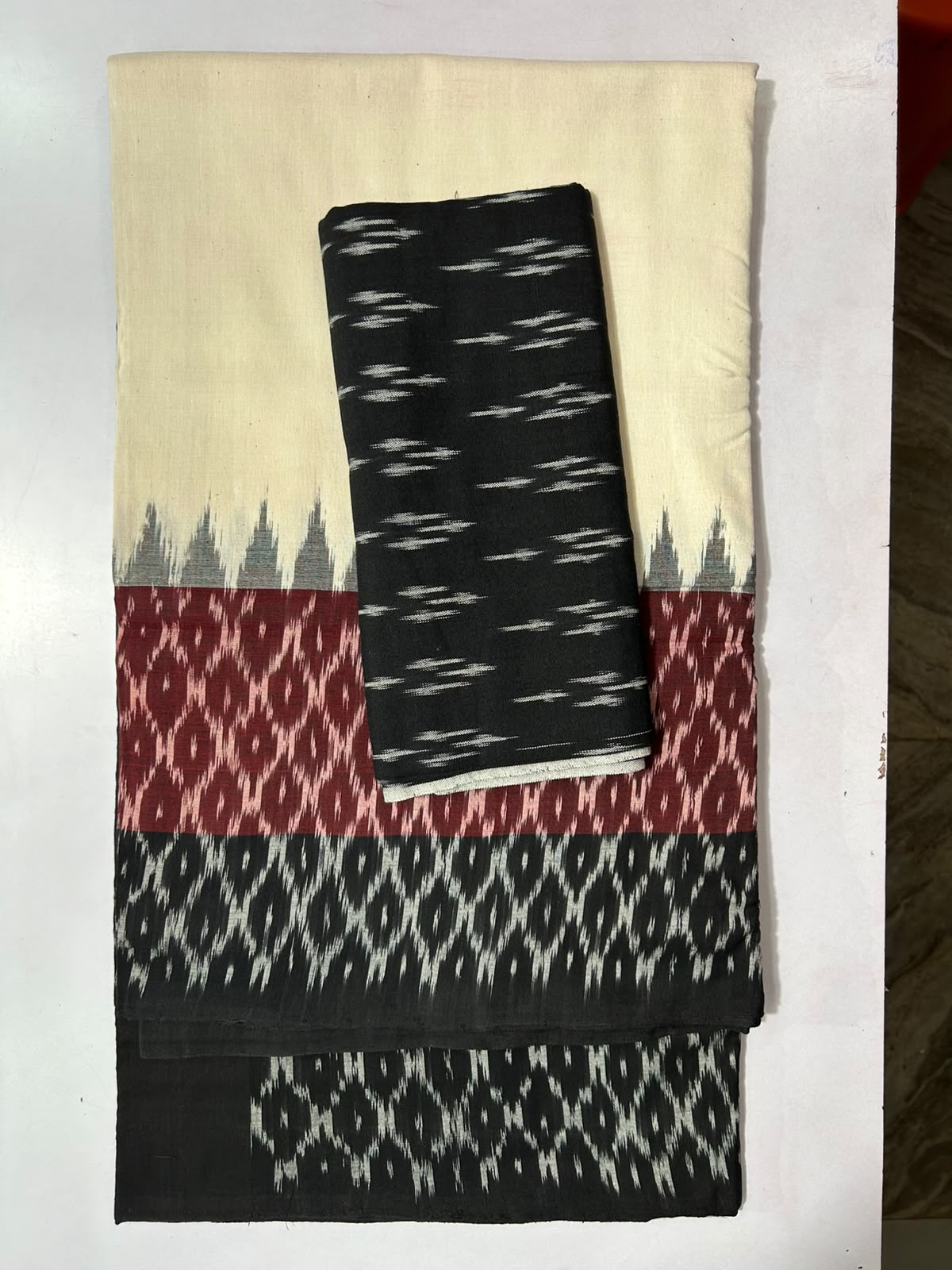 Odisha handloom pure cotton nuapatna bandha saree for gift to mother