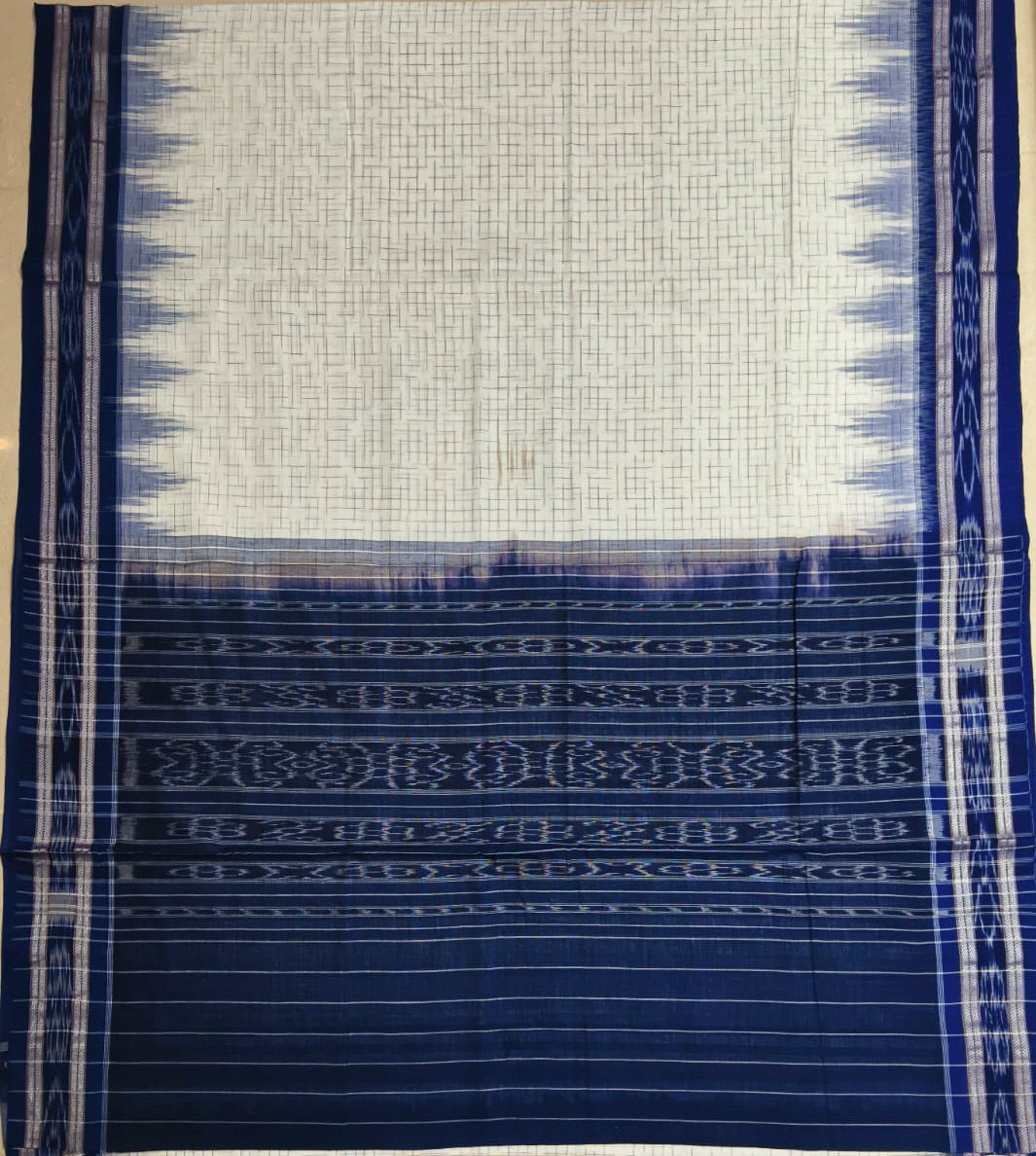 Shop Online Odisha's Pure handloom jharana nuapatna cotton saree
